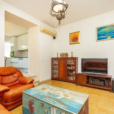 Apartment Art Delux **** Дубровник Екстериор снимка