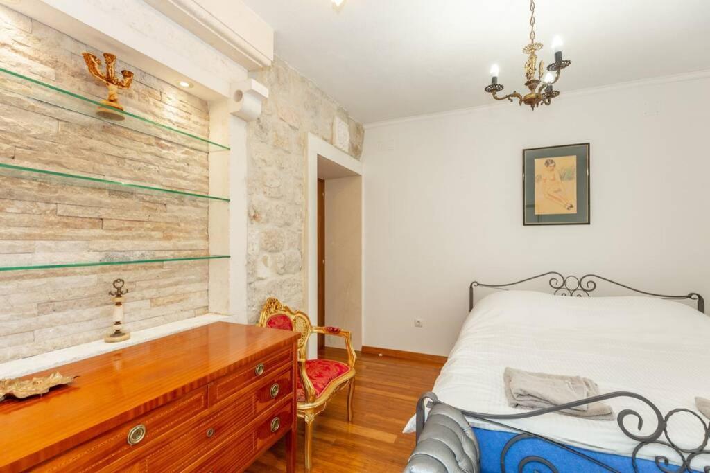 Apartment Art Delux **** Дубровник Екстериор снимка