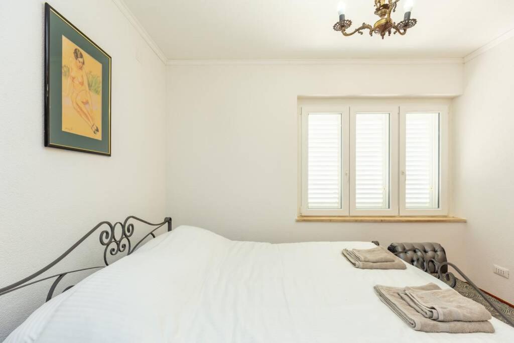 Apartment Art Delux **** Дубровник Екстериор снимка